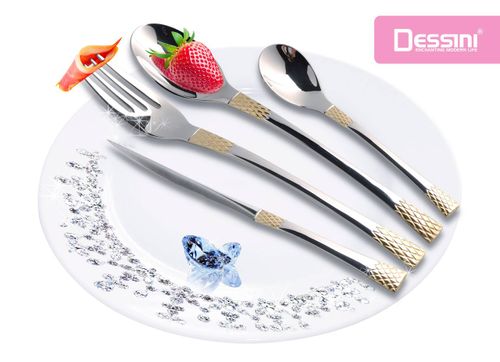 Dessini 135 Pcs High Quality Stainless Steel Cutlery Set - Silver/GoldKitchen Storage24 Dinner Spoon 24 Dinner Fork 12 Tea Spoon 12 Cake Spoon 12 Fruit Knife 12 Coffe Spoon 12 Ice Spoon 12 Ice Cream Spoon 2 Honey Spoon 1 Butter Knife 1 Vegetable Spoon 1 S